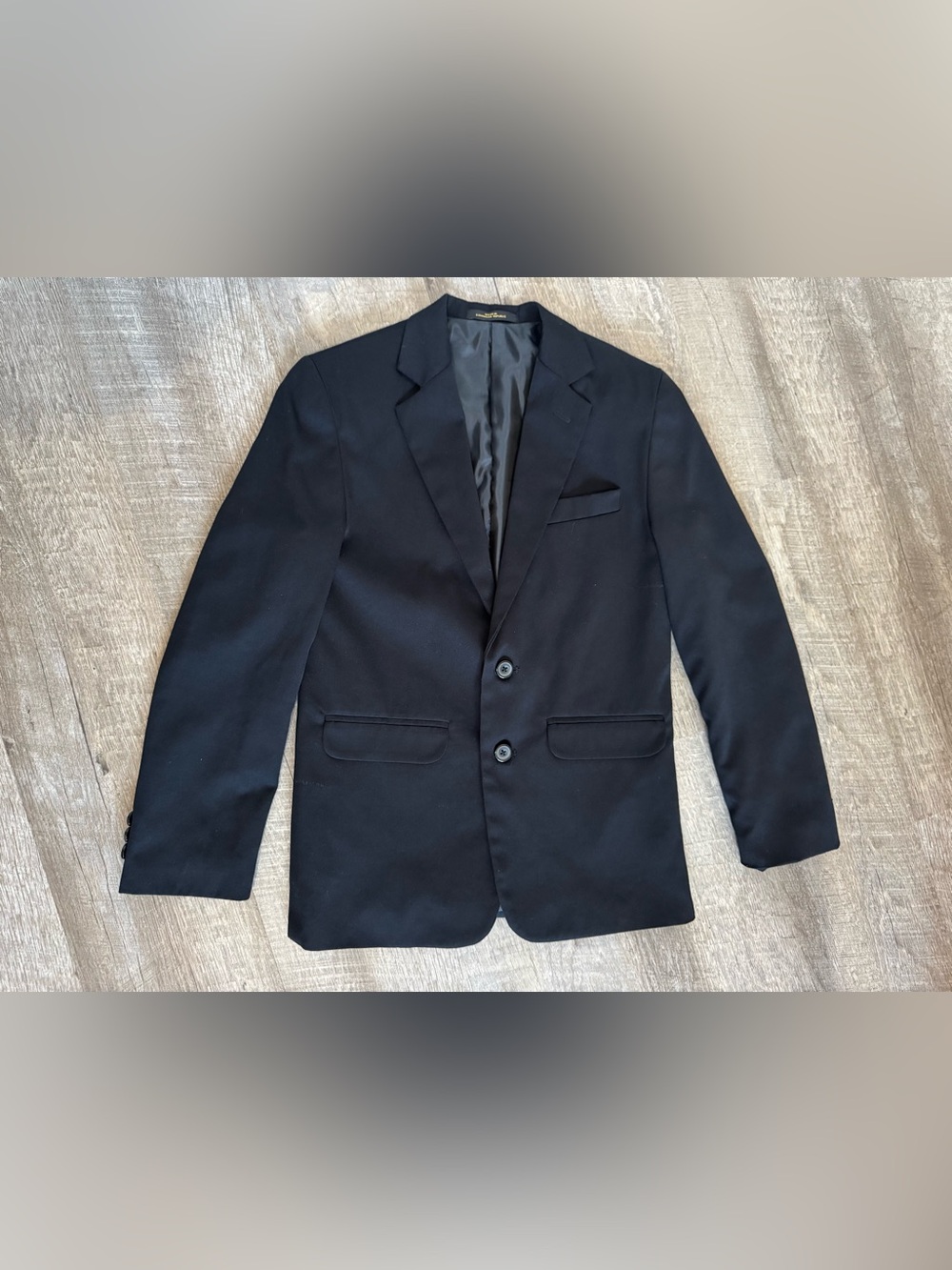 VAN HEUSEN Classic Black Blazer - Timeless Tailoring
